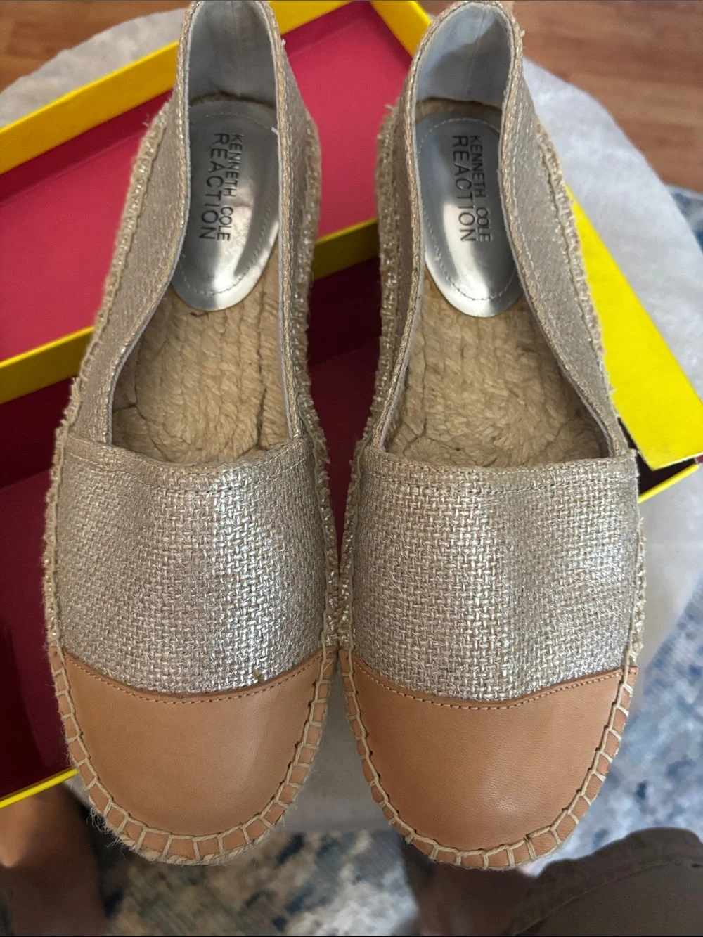 Kenneth Cole Reaction Metallic Gold and Tan Espadrille Flats